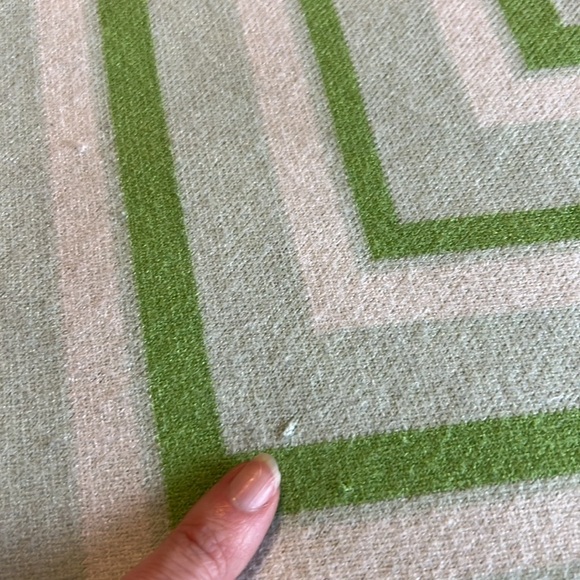 So short sleeved cropped sweater - Picture 4 of 5